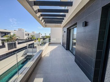 wg82zhrgn3kur2qkosahc