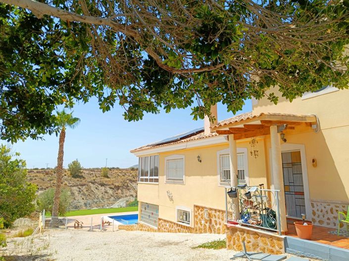 Image No.10-5 Bed Villa for sale