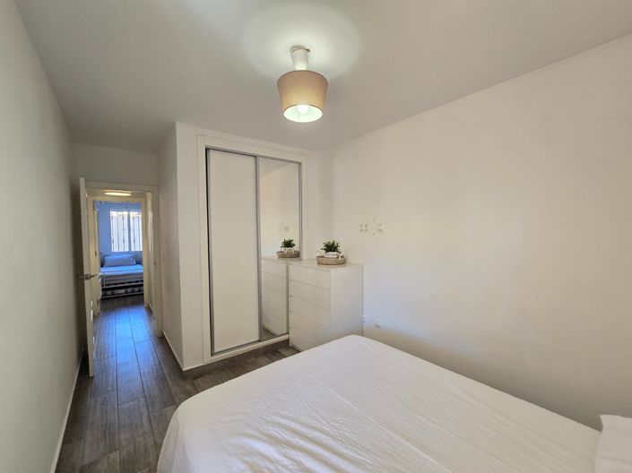 Image No.20-2 Bed Apartment for sale