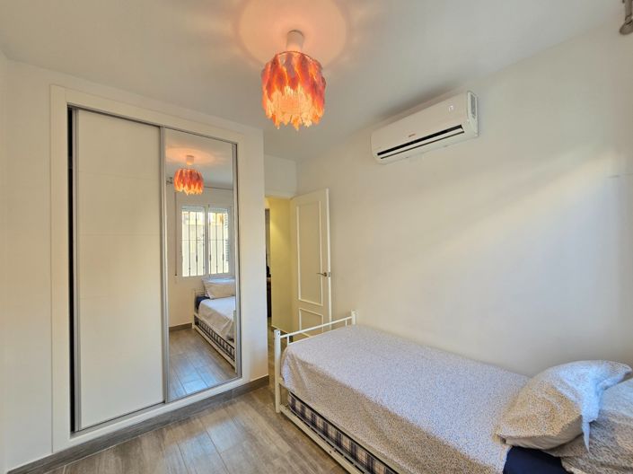 Image No.24-2 Bed Apartment for sale