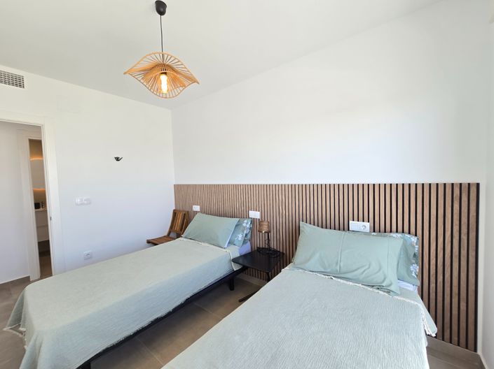 Image No.22-2 Bed Apartment for sale