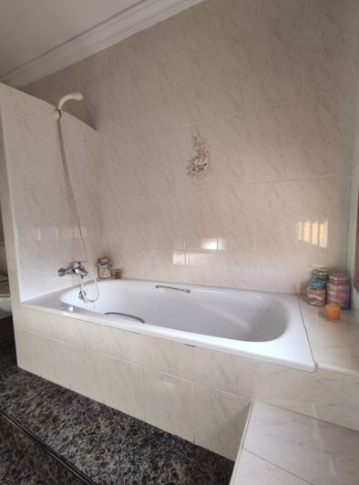 Image No.15-5 Bed Townhouse for sale