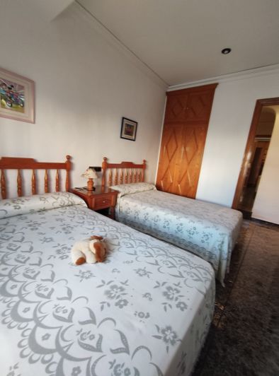 Image No.31-5 Bed Townhouse for sale