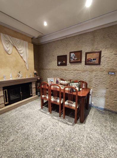 Image No.38-5 Bed Townhouse for sale