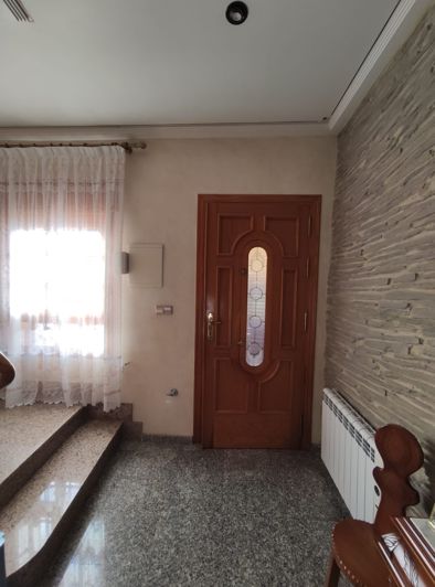 Image No.6-5 Bed Townhouse for sale