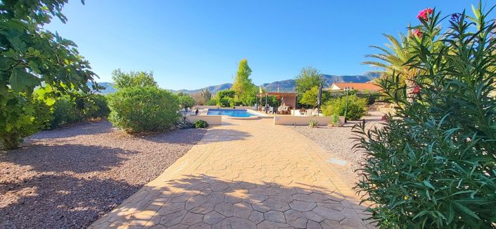 Image No.26-3 Bed Villa for sale