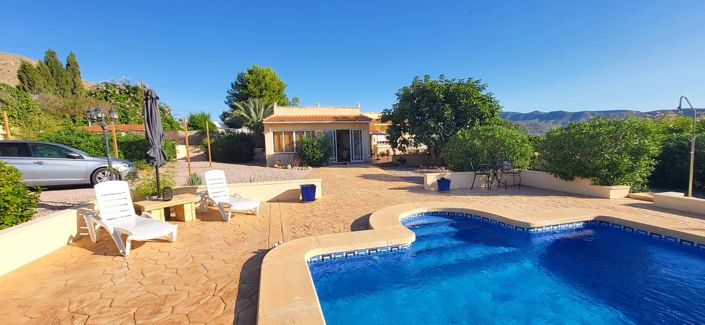 Image No.30-3 Bed Villa for sale