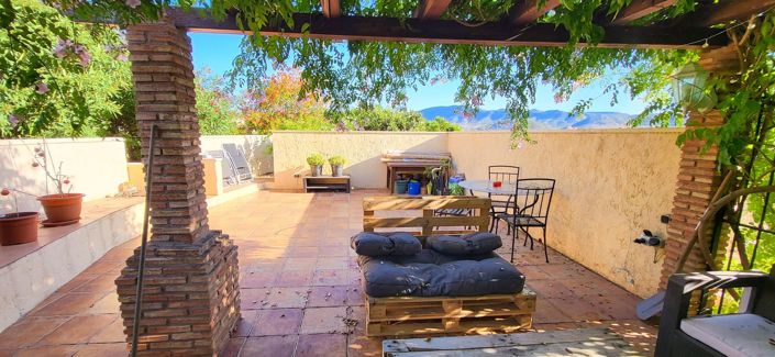 Image No.37-3 Bed Villa for sale