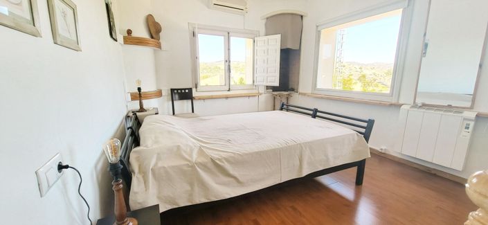 Image No.45-2 Bed Villa for sale