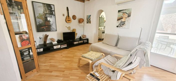 Image No.48-2 Bed Villa for sale