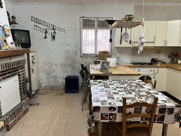 wqhvdg4h2yifn2ht4ujdd