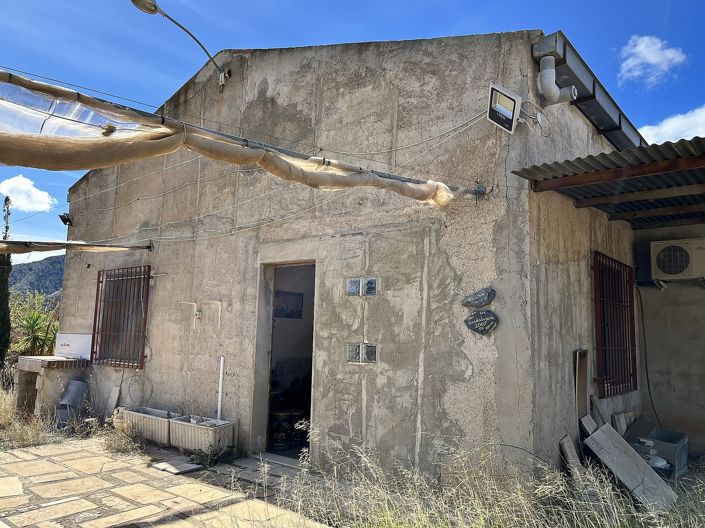 Image No.40-4 Bed Country House for sale