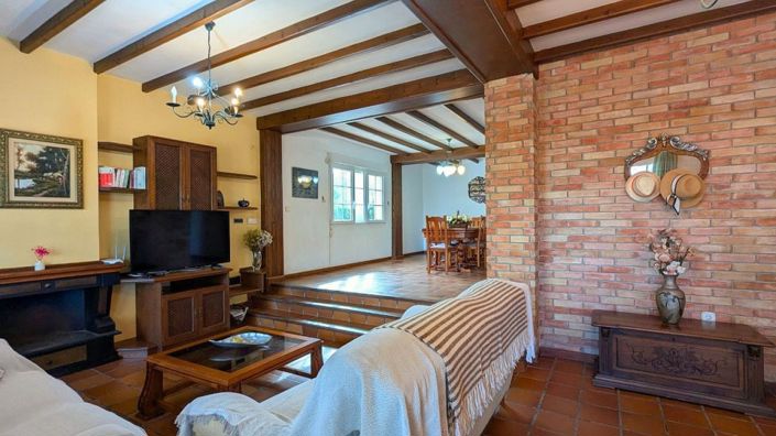 Image No.17-4 Bed Villa for sale