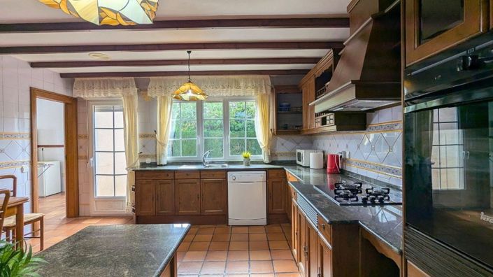 Image No.24-4 Bed Villa for sale