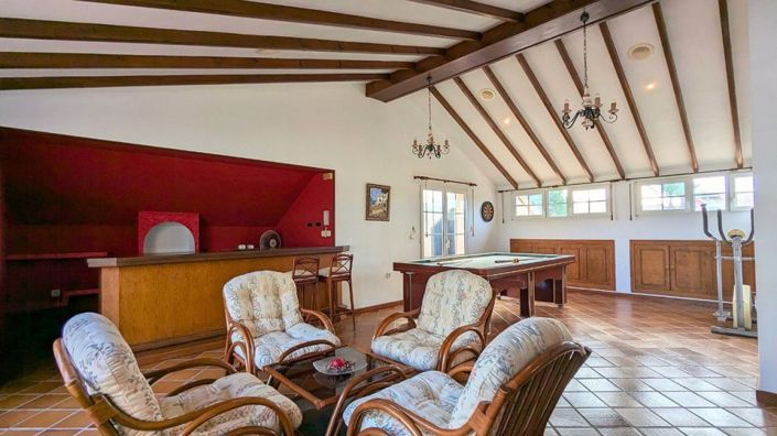 Image No.40-4 Bed Villa for sale