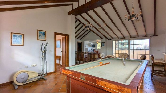 Image No.43-4 Bed Villa for sale