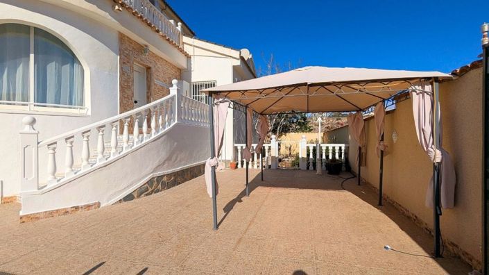 Image No.18-3 Bed Villa for sale