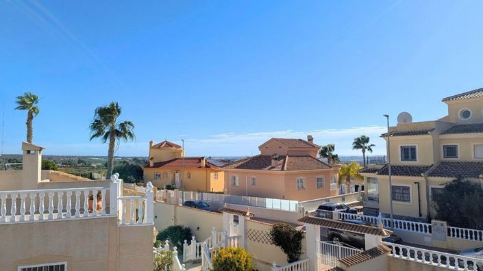 Image No.21-3 Bed Villa for sale