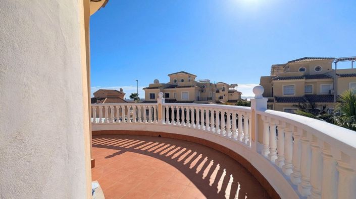 Image No.22-3 Bed Villa for sale