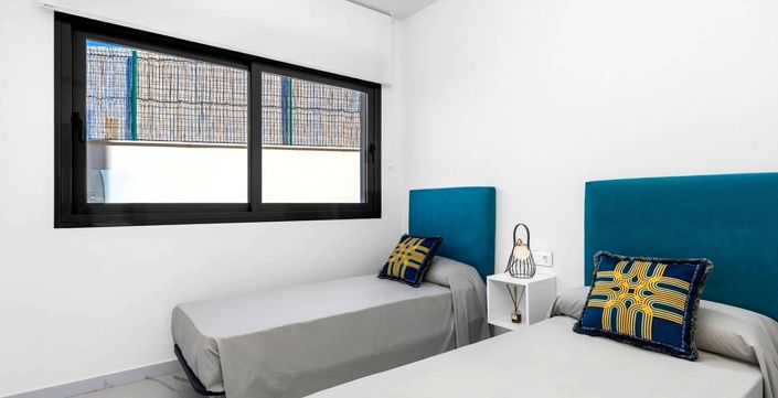 Image No.19-2 Bed Villa for sale