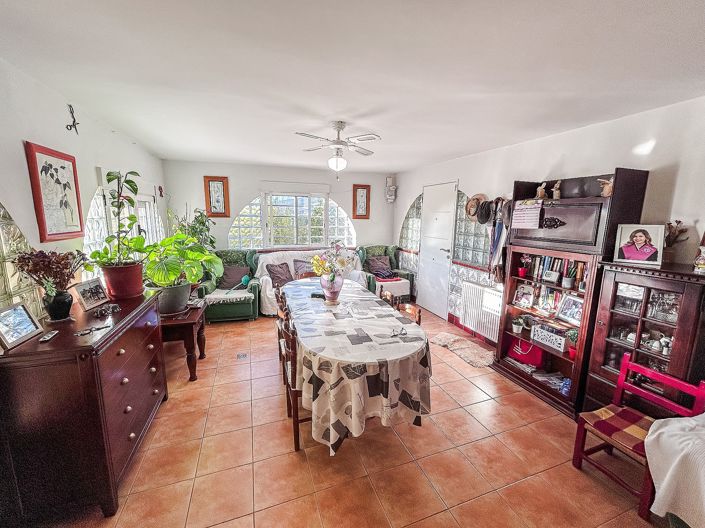 Image No.20-6 Bed Villa for sale