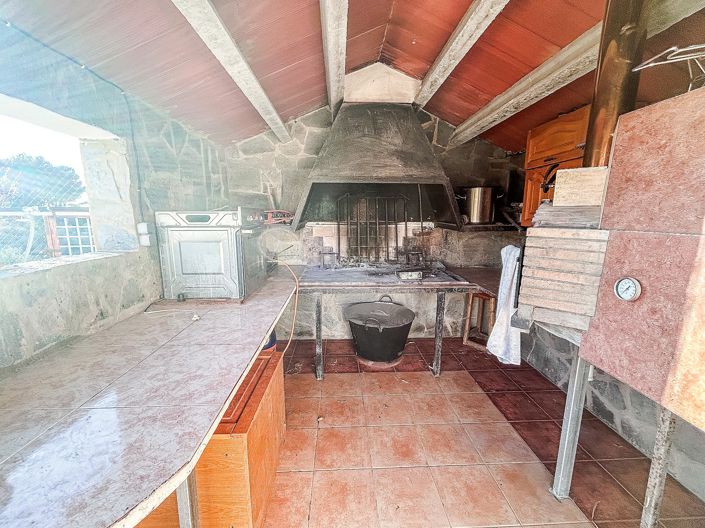 Image No.8-6 Bed Villa for sale