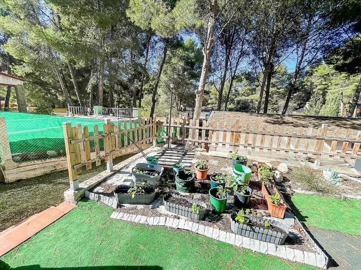 Image No.12-2 Bed Country House for sale