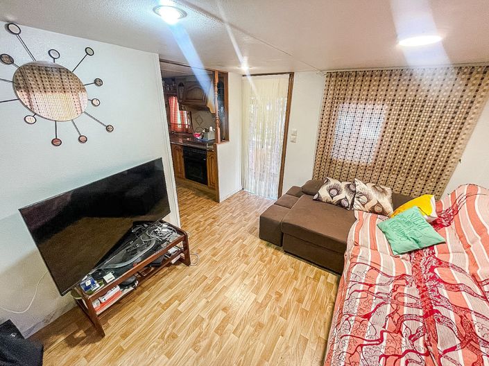 Image No.21-2 Bed Country House for sale