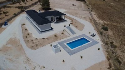 35752-villa-for-sale-in-pinoso-2610756-large