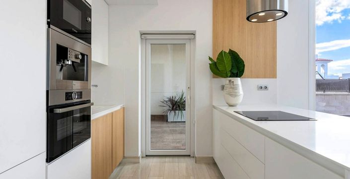 Image No.10-5 Bed Villa for sale