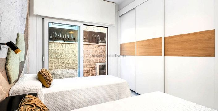 Image No.13-Villa de 5 chambres à vendre à Los Montesinos