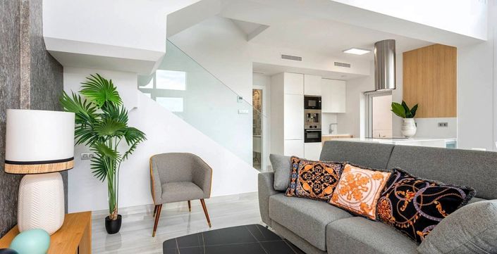 Image No.2-5 Bed Villa for sale