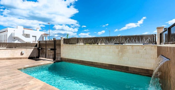 Image No.3-5 Bed Villa for sale