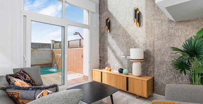 Image No.6-5 Bed Villa for sale