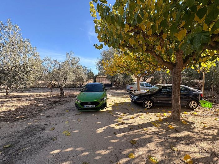 Image No.18-3 Bed Country House for sale