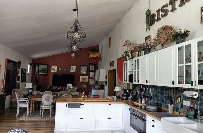 Image No.21-3 Bed Country House for sale