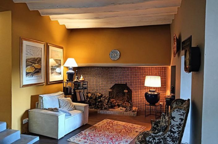 Image No.8-3 Bed Country House for sale