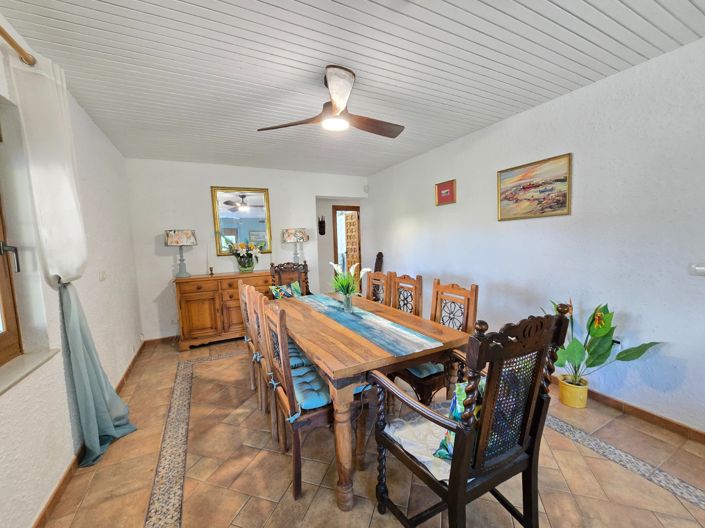 Image No.30-5 Bed Villa for sale