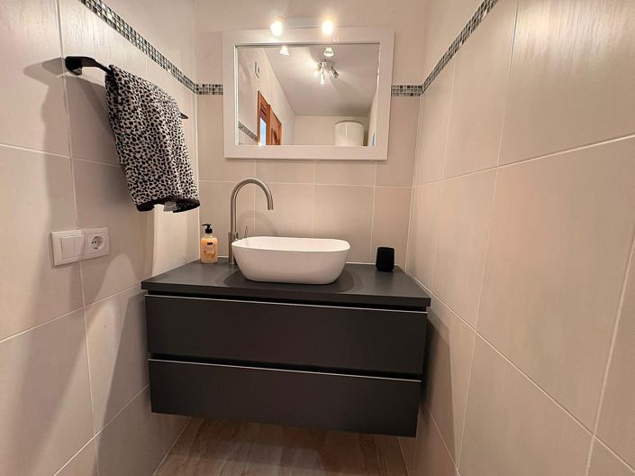 Image No.40-Villa de 8 chambres à vendre à Castalla