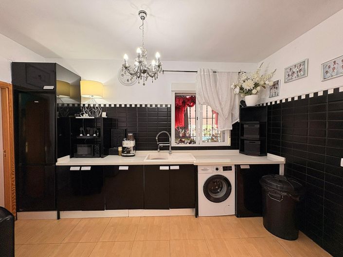 Image No.9-Villa de 8 chambres à vendre à Castalla