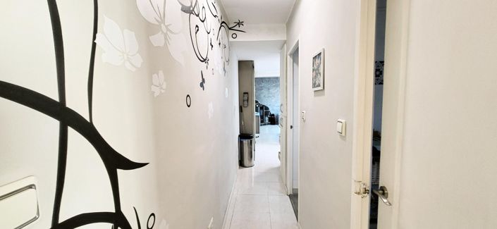 Image No.20-3 Bed Townhouse for sale