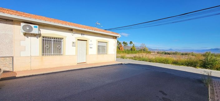 Image No.32-3 Bed Townhouse for sale