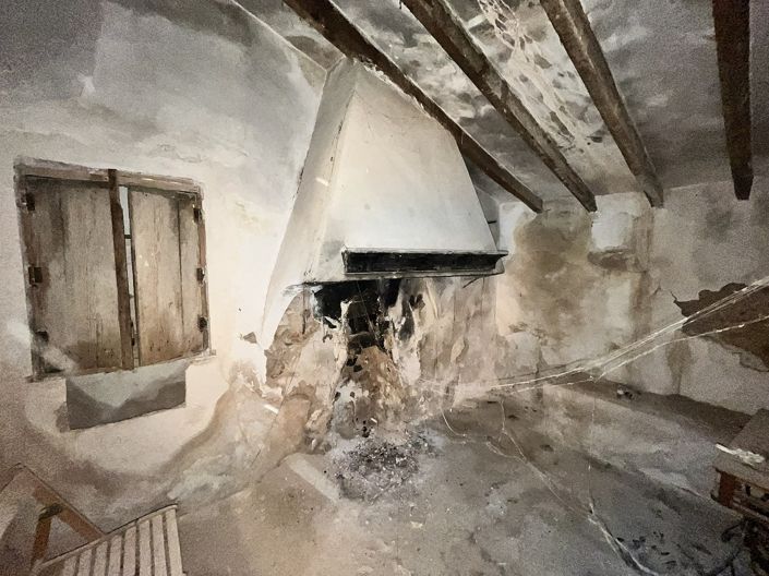 Image No.24-4 Bed Country House for sale