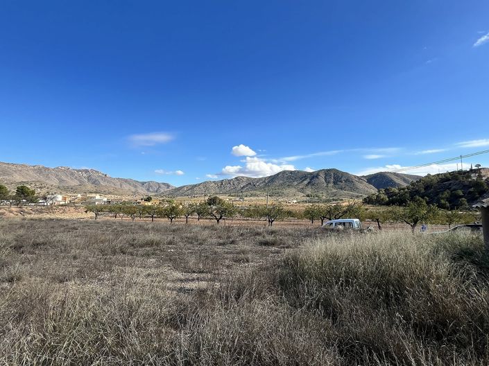 Image No.30-4 Bed Country House for sale