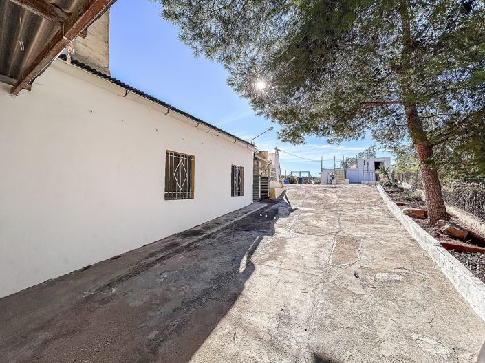 Image No.10-Maison de campagne de 4 chambres à vendre à Crevillente