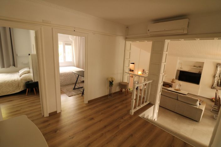 Image No.26-5 Bed Villa for sale