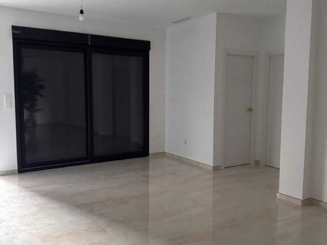 Image No.12-3 Bed Villa for sale