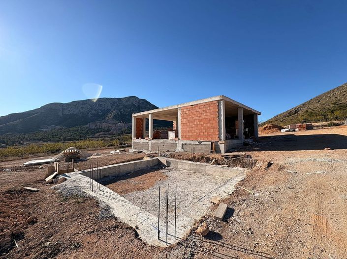 Image No.2-3 Bed Villa for sale