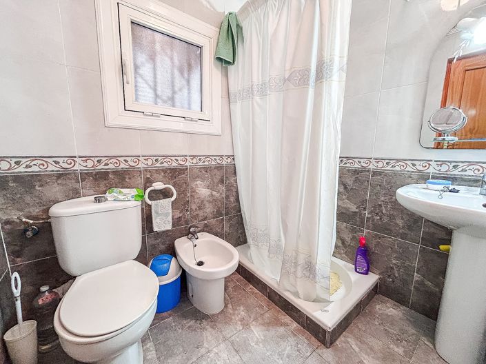 Image No.21-Villa de 4 chambres à vendre à Sax