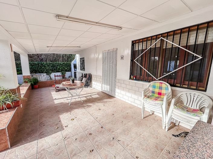 Image No.9-4 Bed Villa for sale